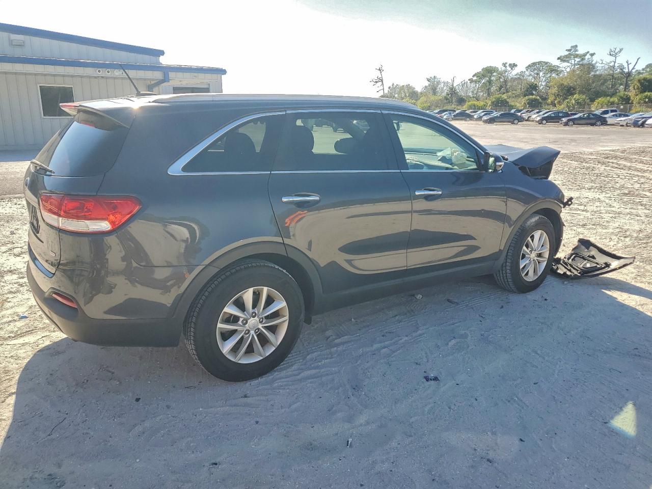 Kia Sorento Lx Image 11