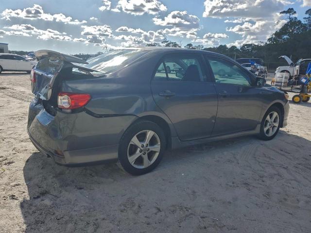 Toyota Corolla Base Image 2