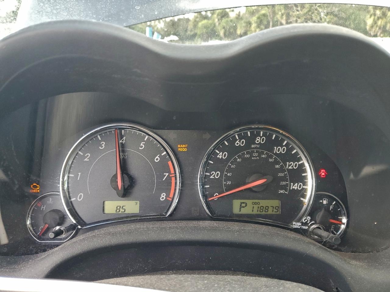 Toyota Corolla Base Image 10