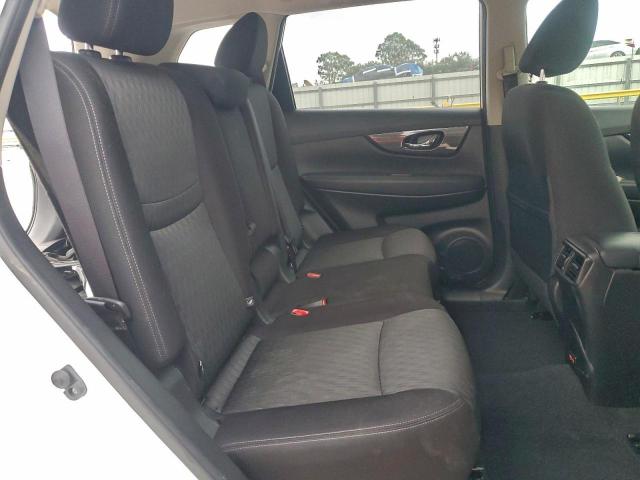 Nissan Rogue S Image 9