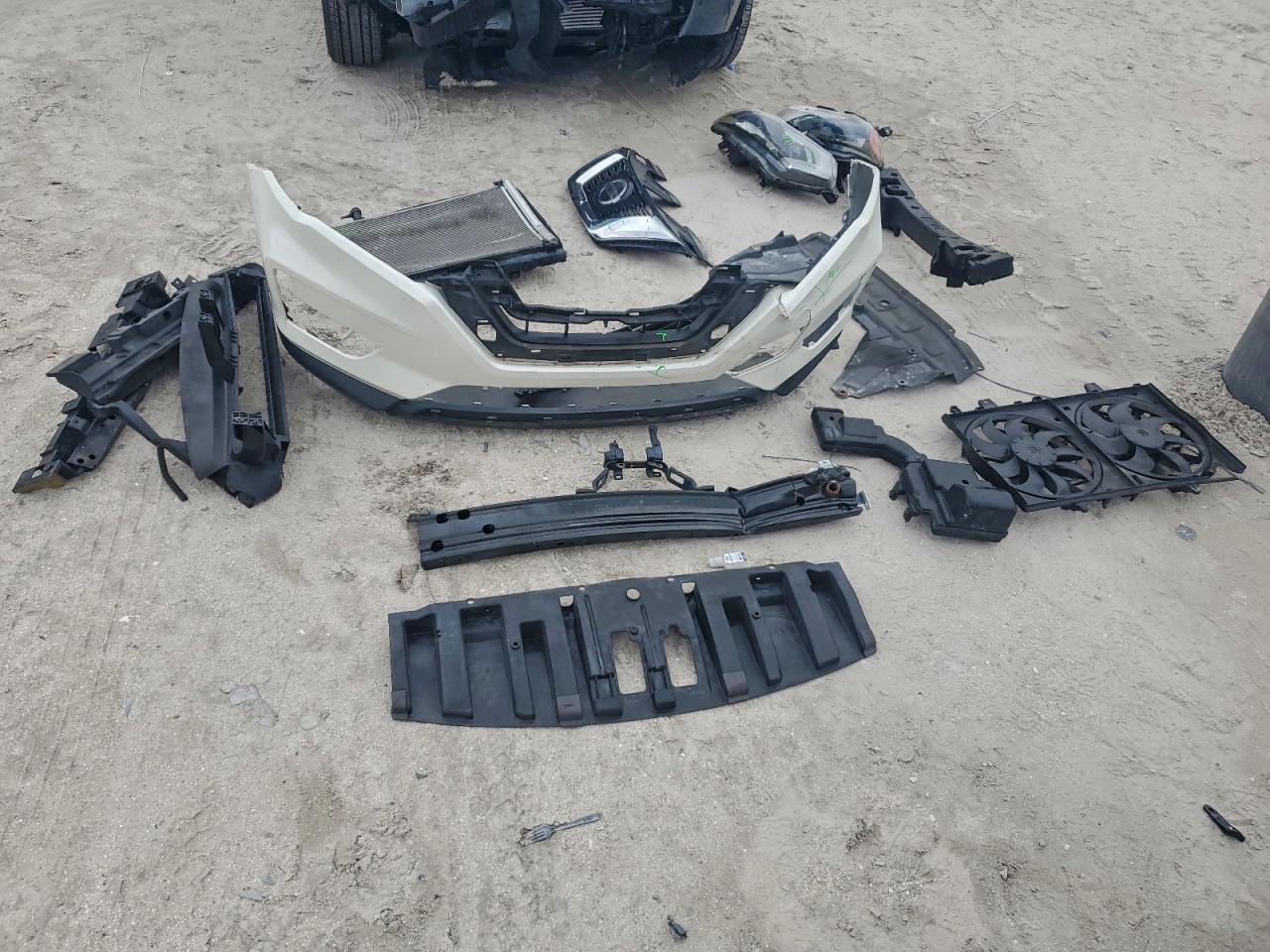 Nissan Rogue S Image 12