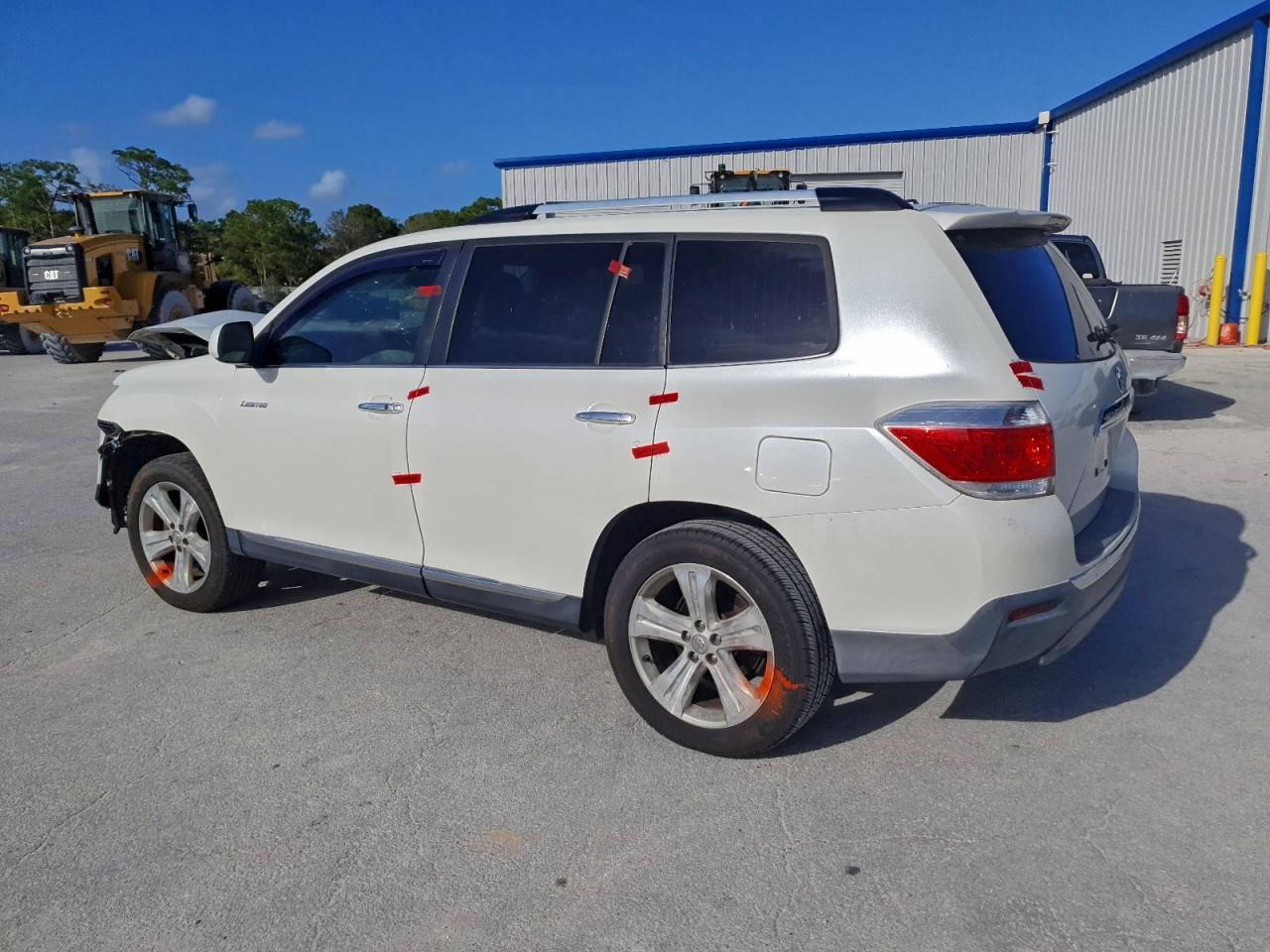 Toyota Highlander Limited Image 2