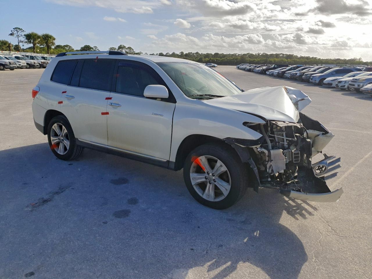 Toyota Highlander Limited Image 4