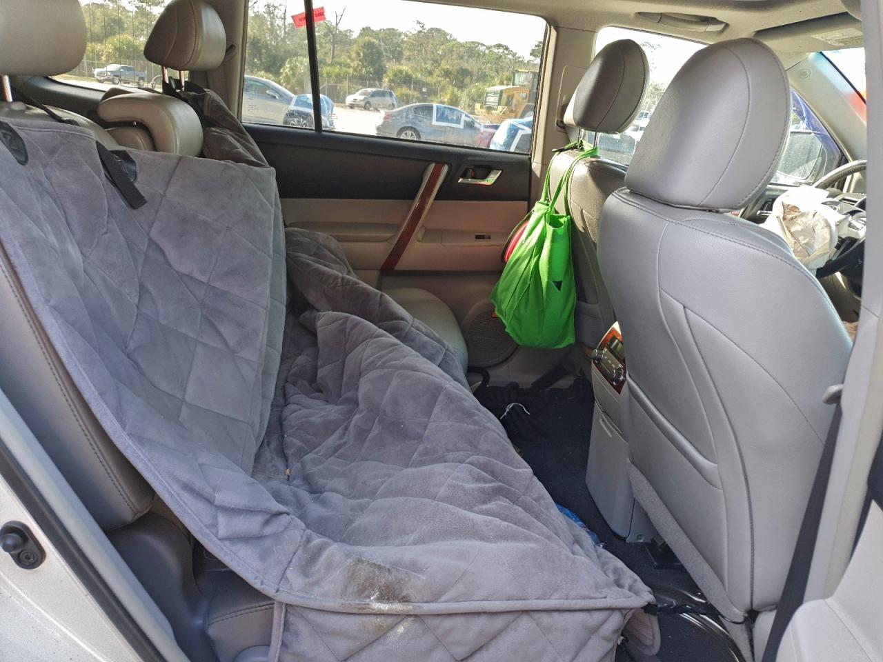 Toyota Highlander Limited Image 3