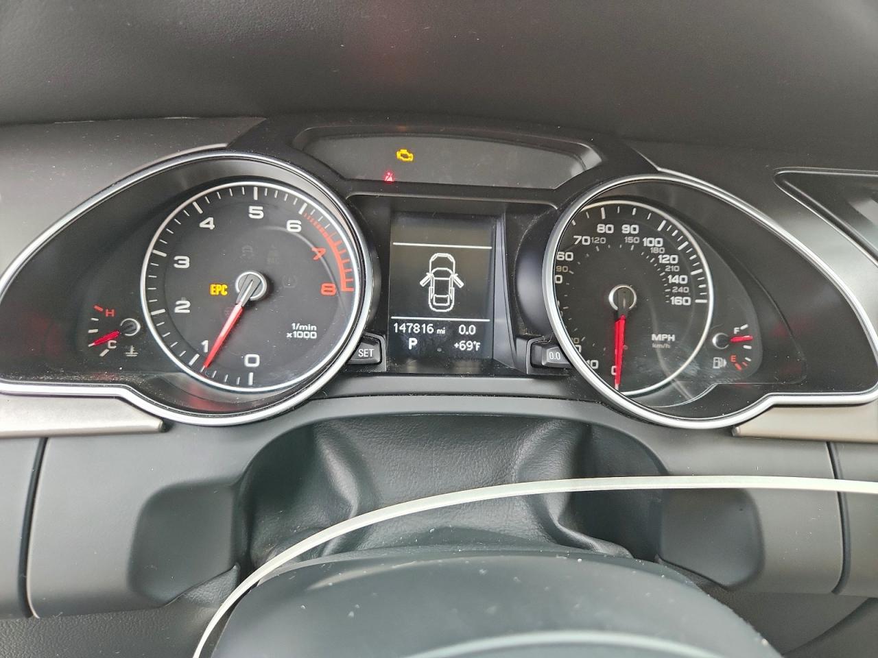 Audi A5 Premium Image 8