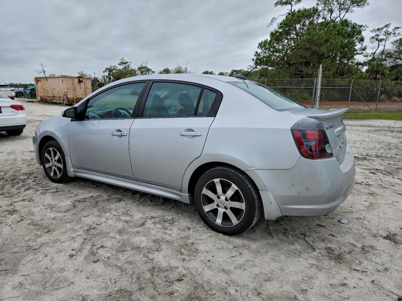 Nissan Sentra 2.0 Image 5