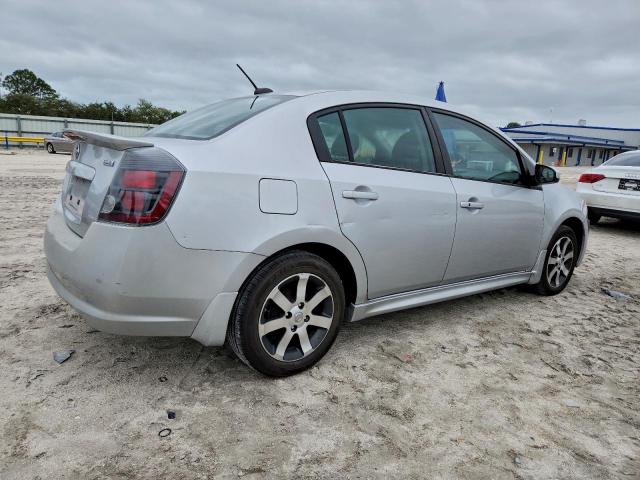 Nissan Sentra 2.0 Image 3