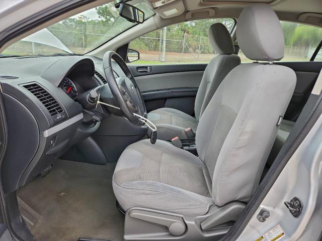 Nissan Sentra 2.0 Image 6