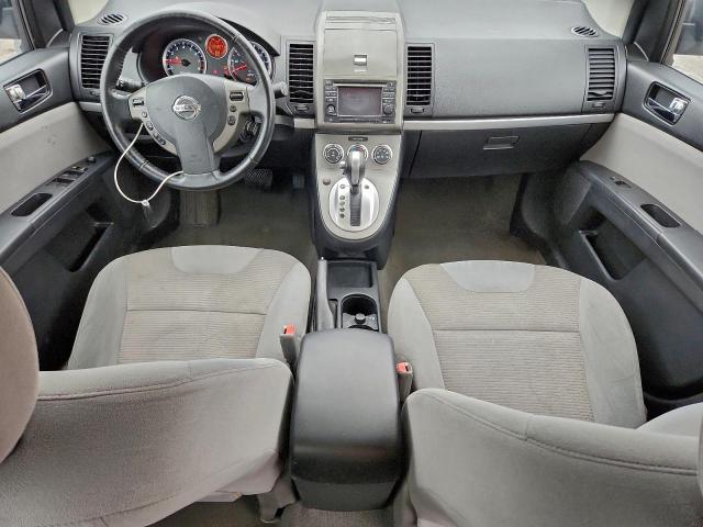 Nissan Sentra 2.0 Image 4