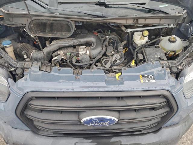 Ford Transit T-250 Image 12