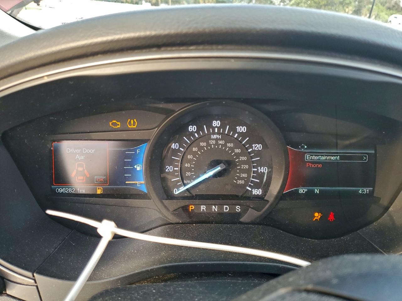 Ford Fusion Se Image 3