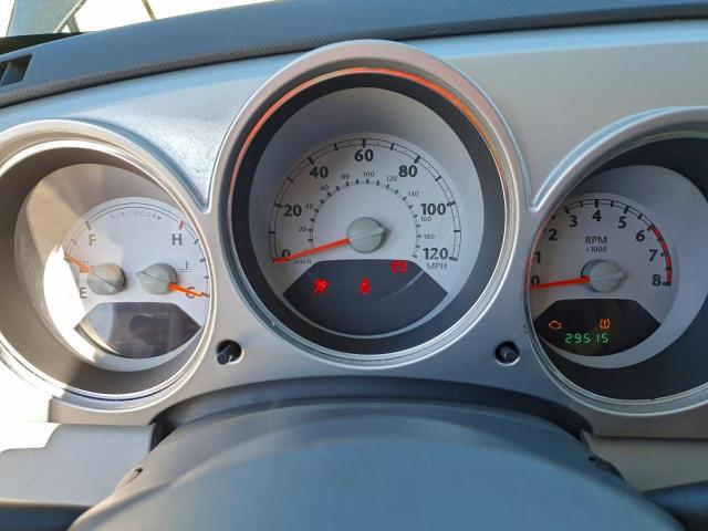 Chrysler PT Cruiser Image 9