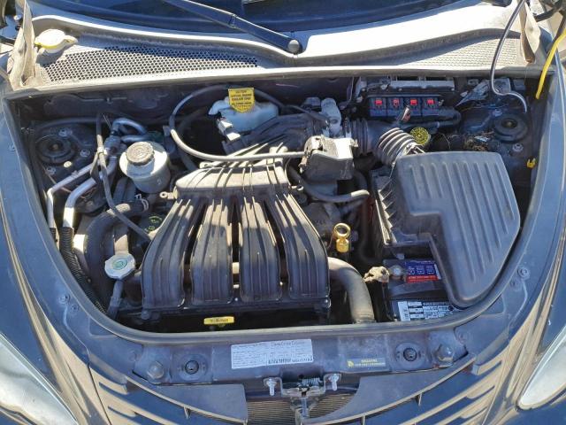 Chrysler PT Cruiser Image 10