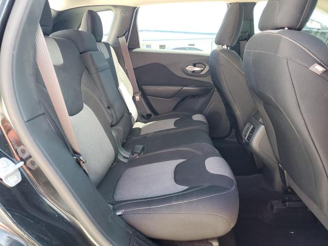 Jeep Grand Cherokee Sport Image 10