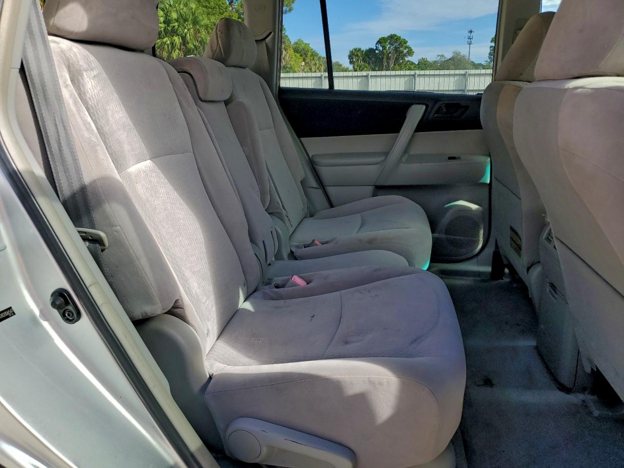 Toyota Highlander Image 11