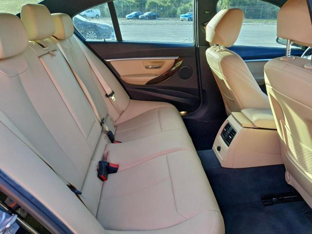 BMW 3 Series Image 11