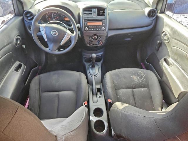Nissan Versa S Image 11