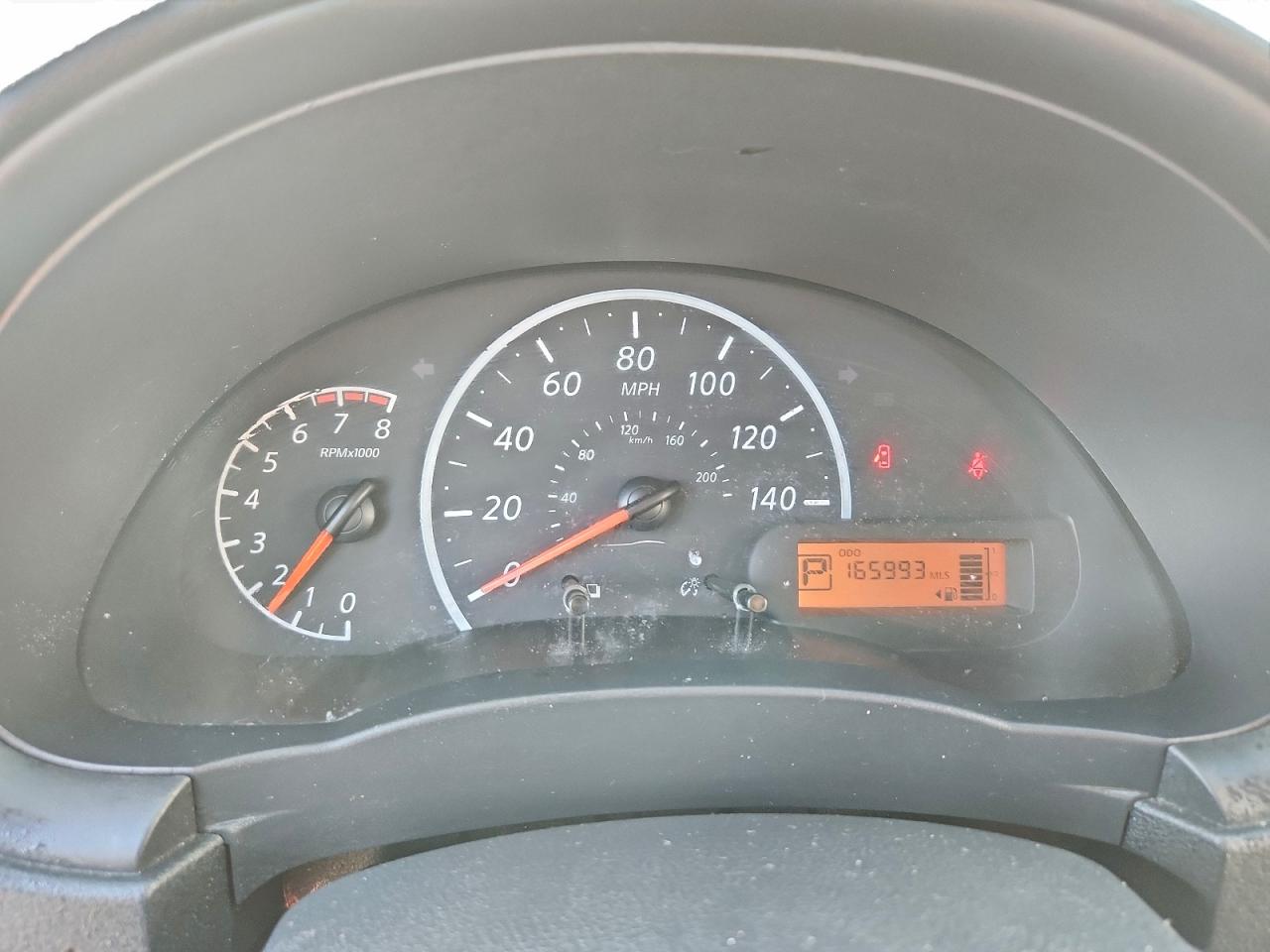 Nissan Versa S Image 3