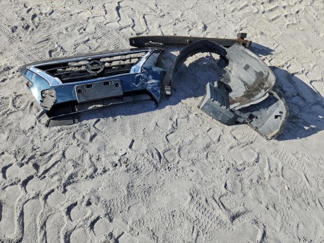 Nissan Versa S Image 9