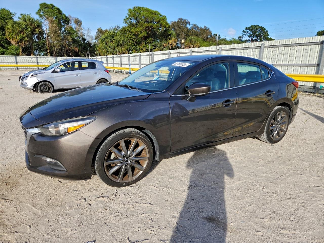 Mazda 3 Touring Image 1