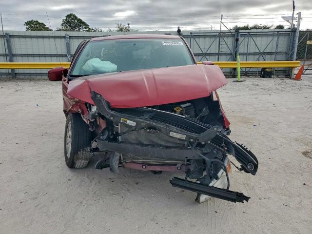 Chrysler Minivan Touring Image 2